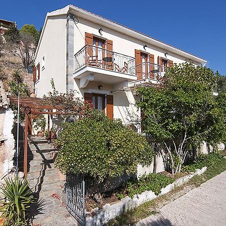 Sofia'S Studios Άσσος Δωμάτιο φωτογραφία